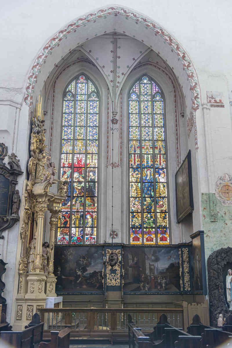 Polonia - Torun 039 - catedral de los Santos Juan Bautista y Juan Evangelista.jpg